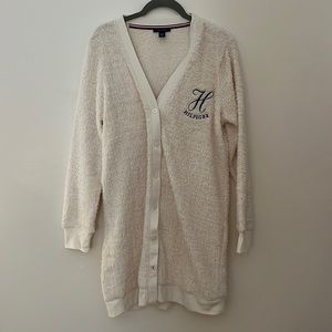 Tommy hilfiger cardigan🤍